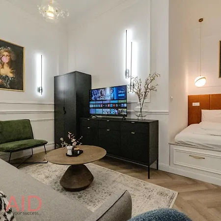 V27-2 Design - Hostaid Apartment Budapest